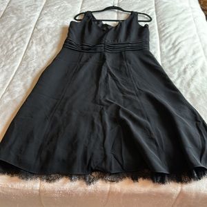 Ann Taylor - black fancy dress